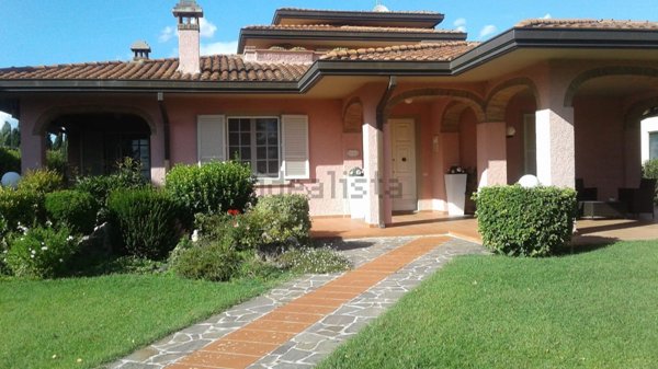 casa indipendente in vendita a Monte San Savino