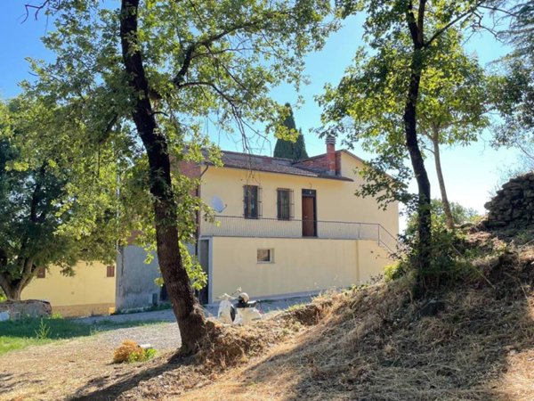 casa indipendente in vendita a Monte San Savino in zona Verniana