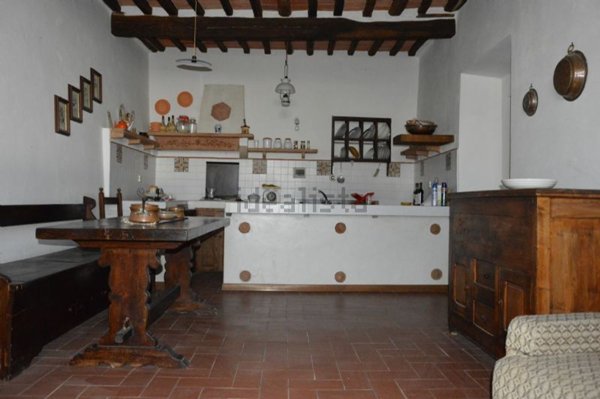 appartamento in vendita a Monte San Savino in zona Palazzuolo