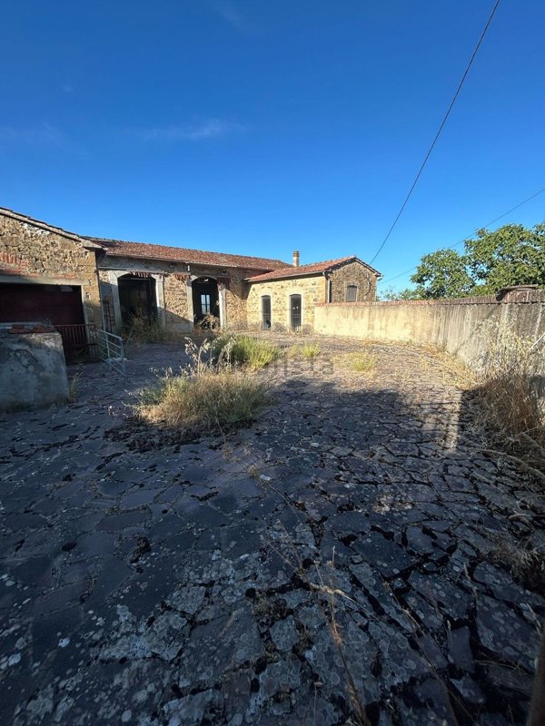 casale in vendita a Monte San Savino