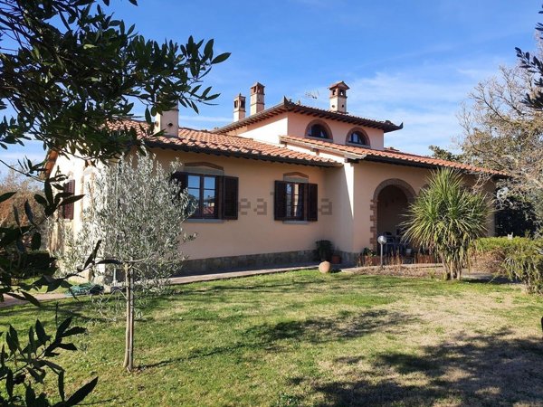 casa indipendente in vendita a Monte San Savino