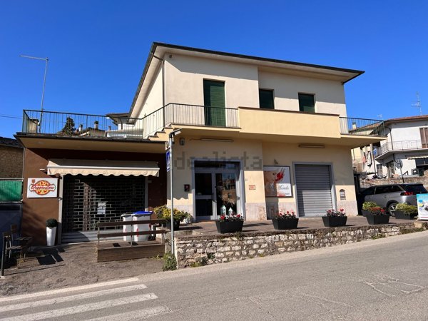 casa indipendente in vendita a Monte San Savino