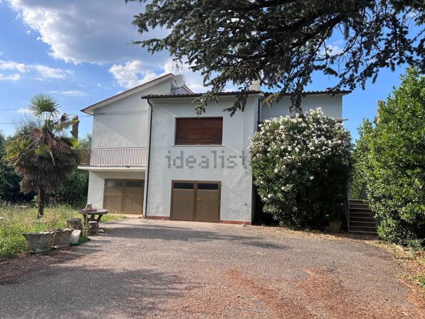 casa indipendente in vendita a Monte San Savino