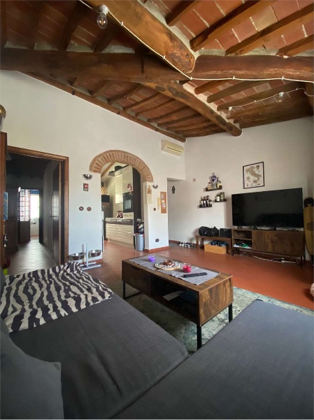 appartamento in vendita a Monte San Savino in zona Montagnano