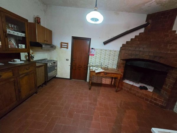 casa indipendente in vendita a Monte San Savino