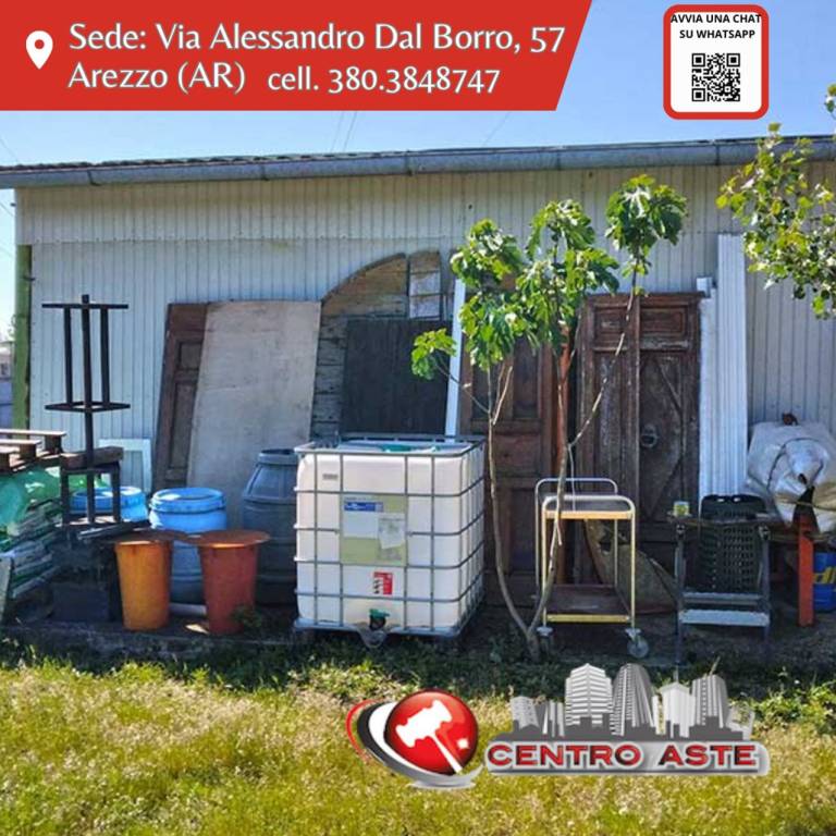 locale commerciale in vendita a Monte San Savino in zona Verniana