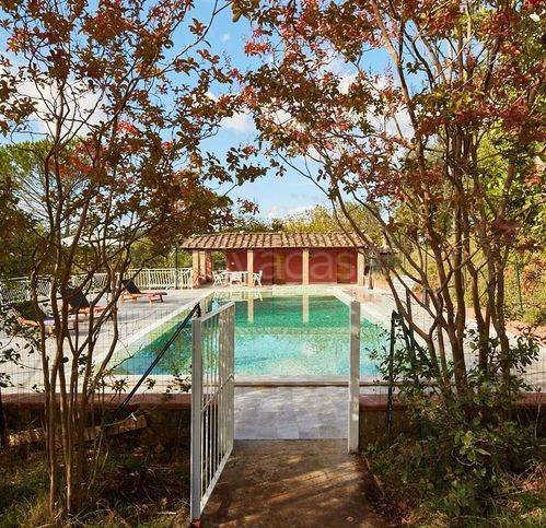 villa in vendita a Monte San Savino in zona Gargonza