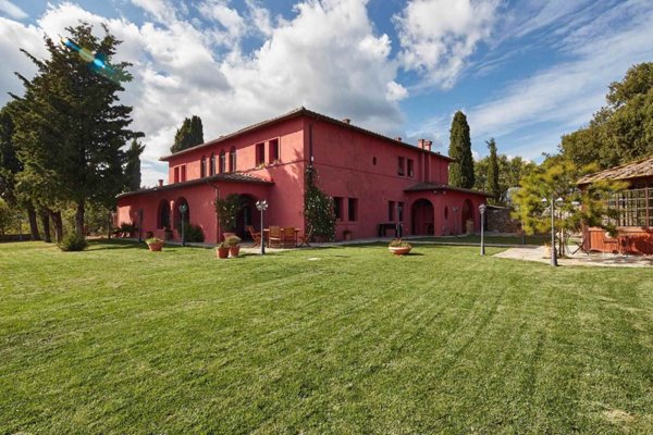 villa in vendita a Monte San Savino