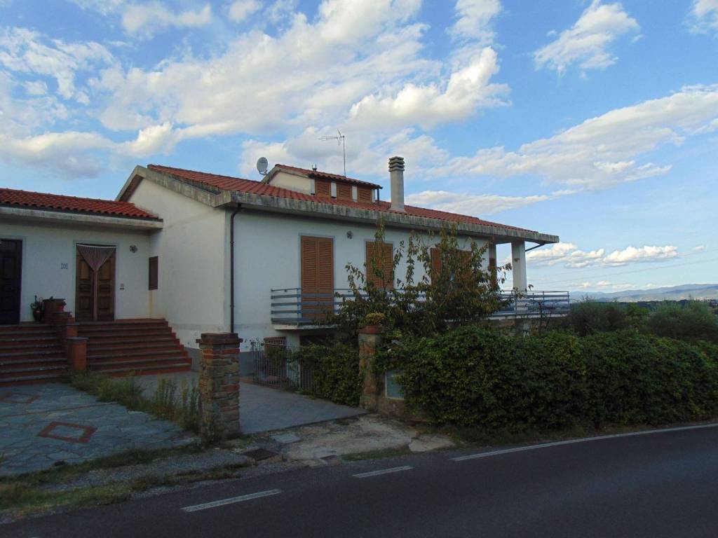 casa indipendente in vendita a Monte San Savino