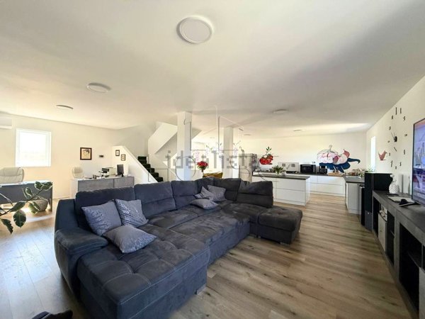 casa indipendente in vendita a Monte San Savino