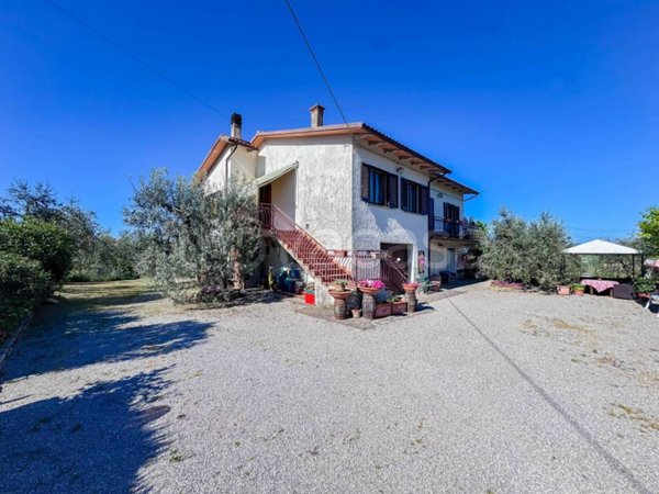 casa indipendente in vendita a Monte San Savino