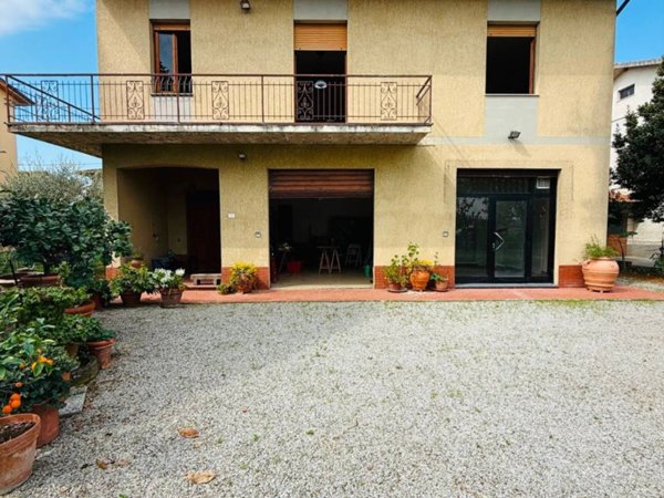 casa indipendente in vendita a Monte San Savino