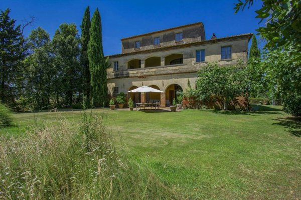 casa indipendente in vendita a Monte San Savino in zona Alberoro