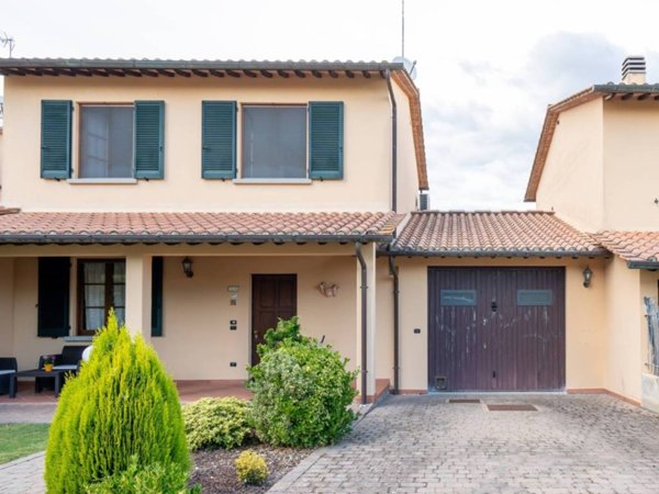 casa indipendente in vendita a Monte San Savino