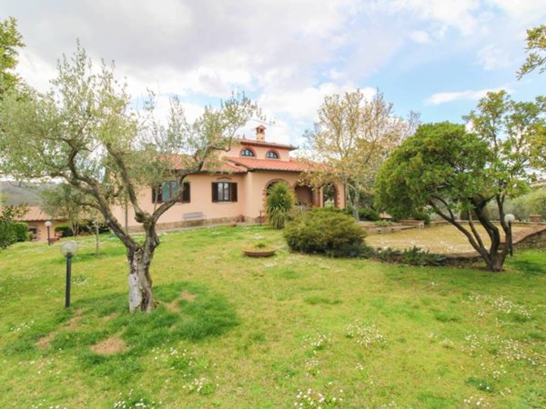 casa indipendente in vendita a Monte San Savino