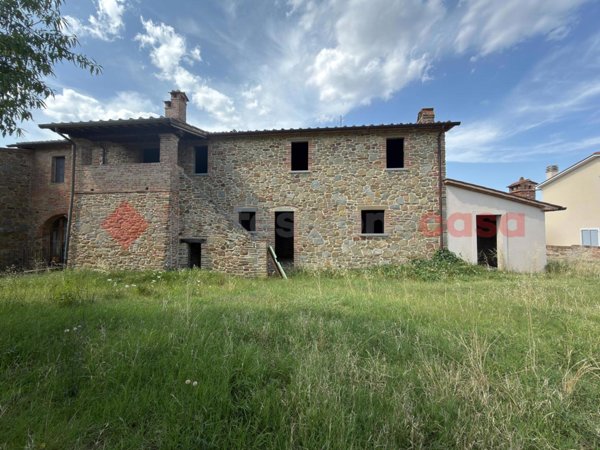 casa indipendente in vendita a Monte San Savino in zona Verniana