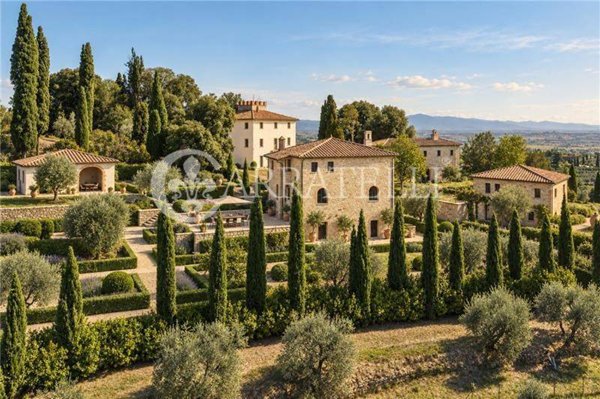 casa indipendente in vendita a Monte San Savino in zona Verniana