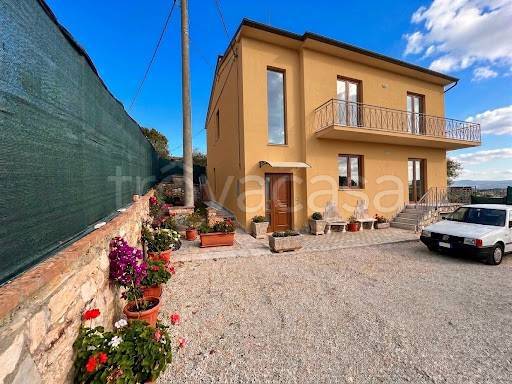 casa indipendente in vendita a Monte San Savino