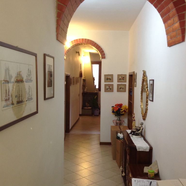 appartamento in vendita a Montevarchi in zona Levane