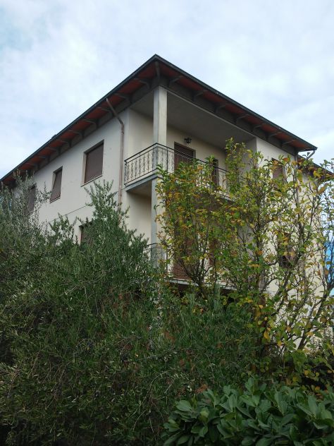 casa indipendente in vendita a Montevarchi in zona Levanella
