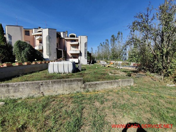 casa indipendente in vendita a Montevarchi in zona Levanella