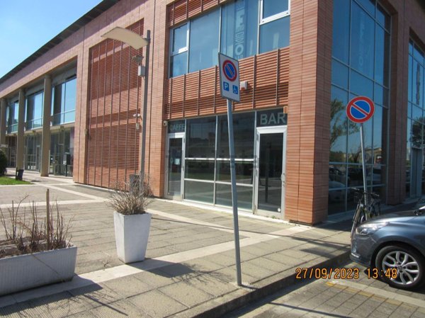 negozio in vendita a Montevarchi