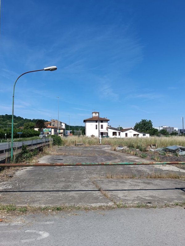 terreno edificabile in vendita a Montevarchi in zona Levanella