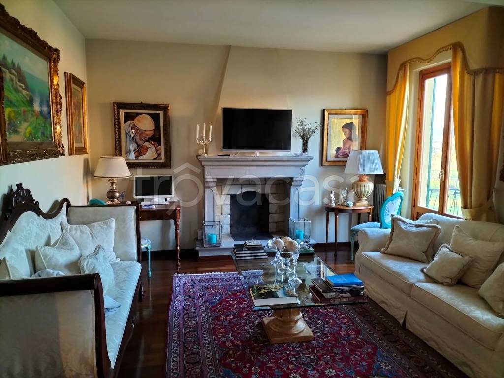 appartamento in vendita a Montevarchi
