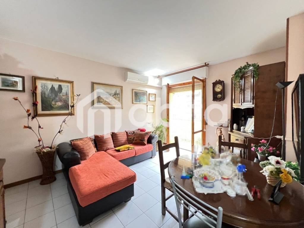 appartamento in vendita a Montevarchi in zona Levane