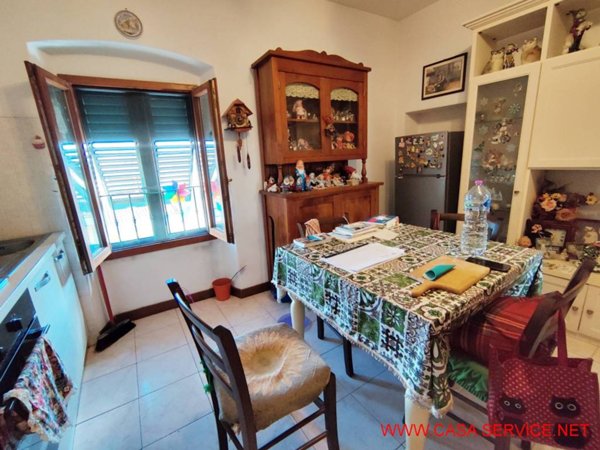 appartamento in vendita a Montevarchi in zona Levanella