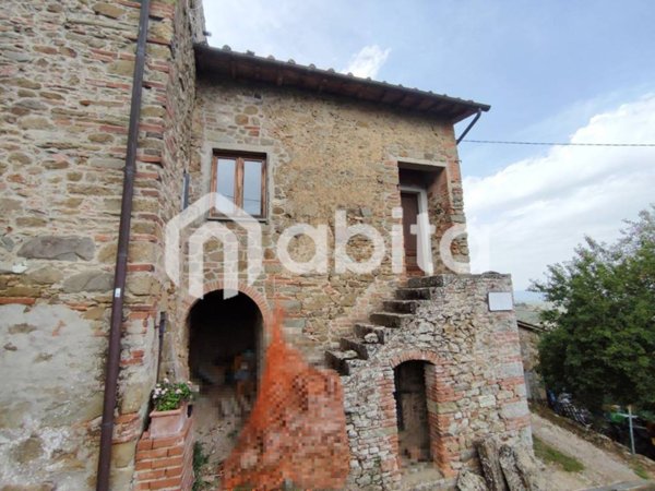 casa indipendente in vendita a Montevarchi in zona Moncioni
