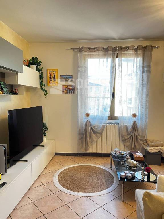 casa indipendente in vendita a Montevarchi in zona Levane