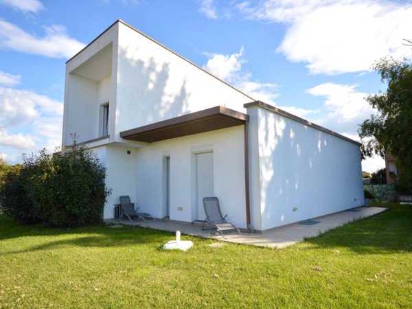 casa indipendente in vendita a Montevarchi