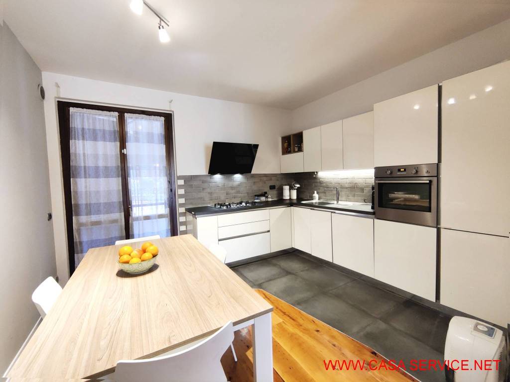 appartamento in vendita a Montevarchi