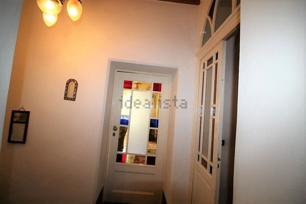 casa indipendente in vendita a Montevarchi