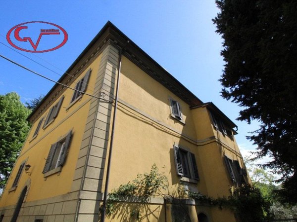 casa indipendente in vendita a Montevarchi