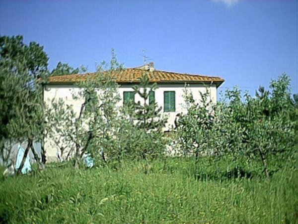 casa indipendente in vendita a Montevarchi