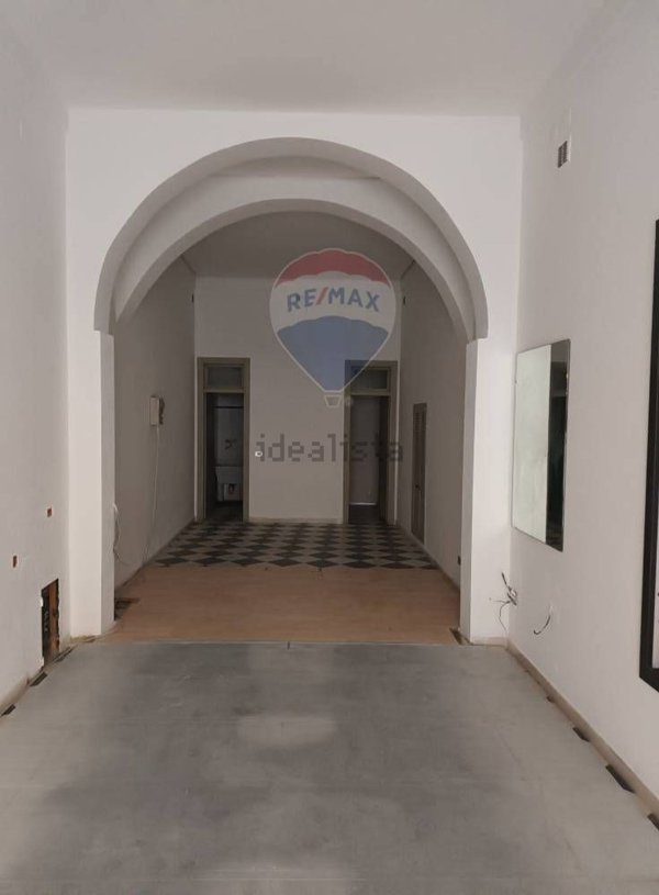 ufficio in vendita a Montevarchi