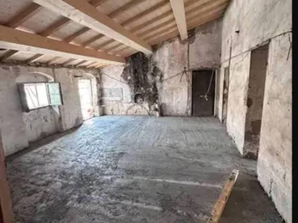 appartamento in vendita a Montevarchi