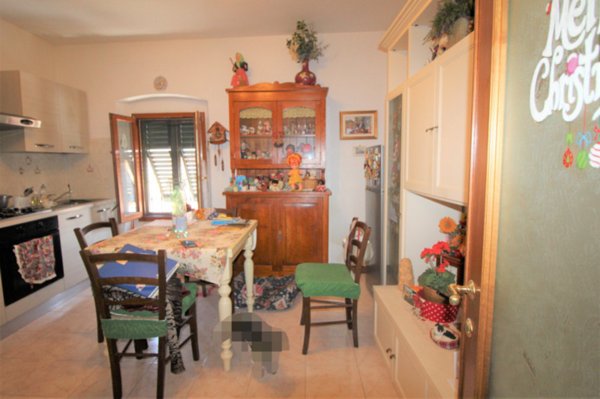 appartamento in vendita a Montevarchi in zona Levanella