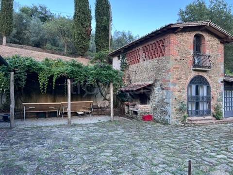 casa indipendente in vendita a Montevarchi in zona San Marco