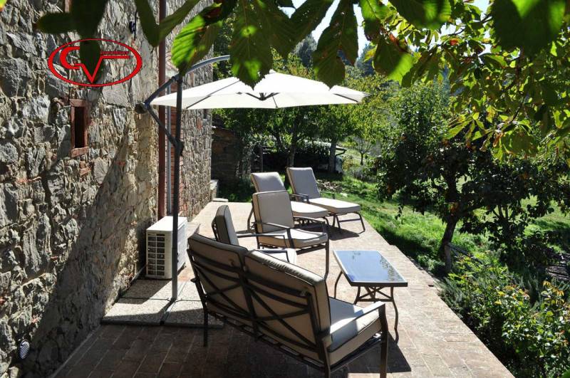 casa indipendente in vendita a Montevarchi in zona Moncioni