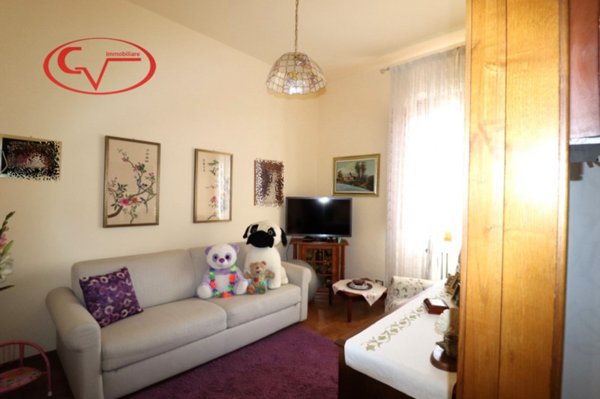 casa indipendente in vendita a Montevarchi