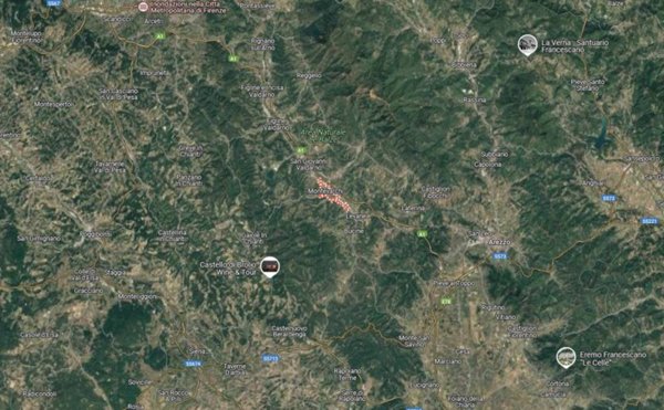 casa indipendente in vendita a Montevarchi in zona Levanella