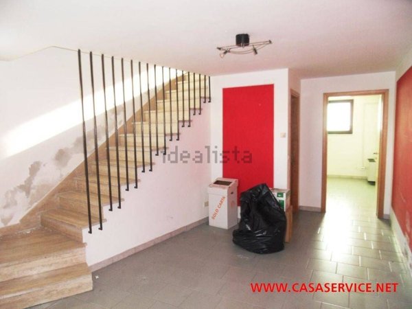 casa semindipendente in vendita a Montevarchi