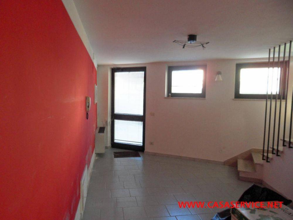 casa semindipendente in vendita a Montevarchi