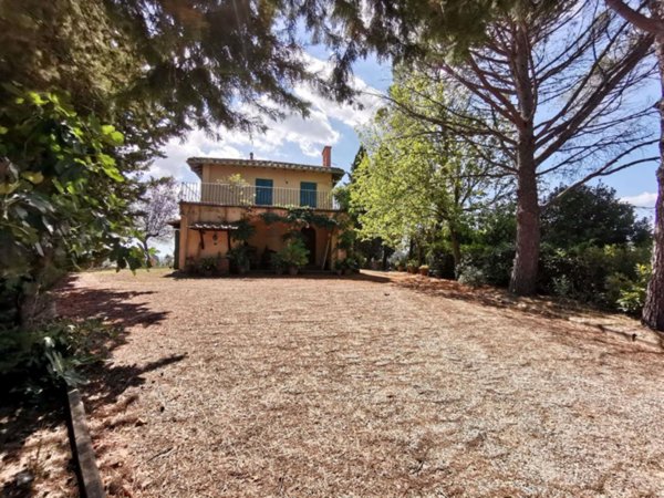 casale in vendita a Montevarchi