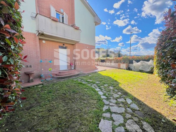 appartamento in vendita a Montevarchi in zona Levanella