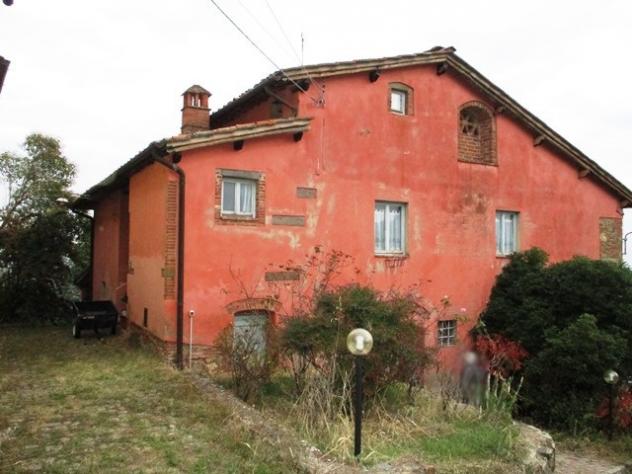 casa indipendente in vendita a Montevarchi