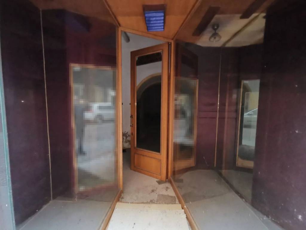 negozio in vendita a Montevarchi